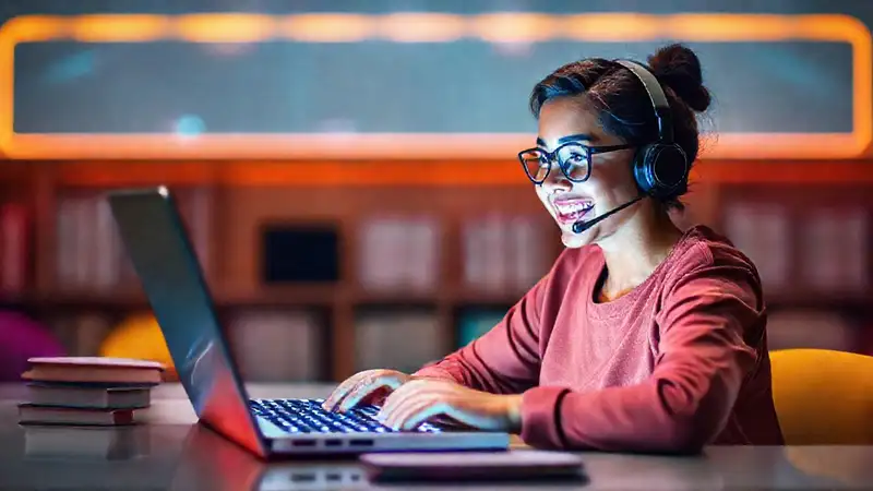 Aprendizaje online: éxito digital y sonrisas